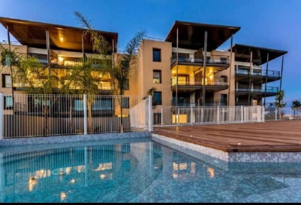 Superbe appartement, piscine, vue mer et montagnes Antibes Extérieur photo