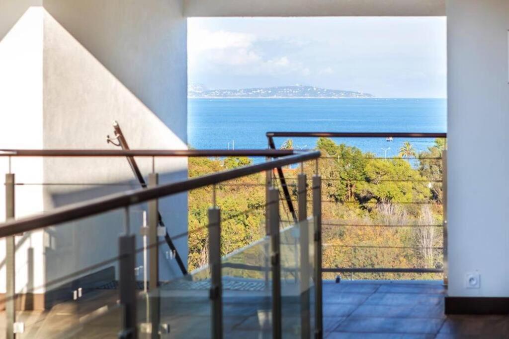 Superbe appartement, piscine, vue mer et montagnes Antibes Extérieur photo